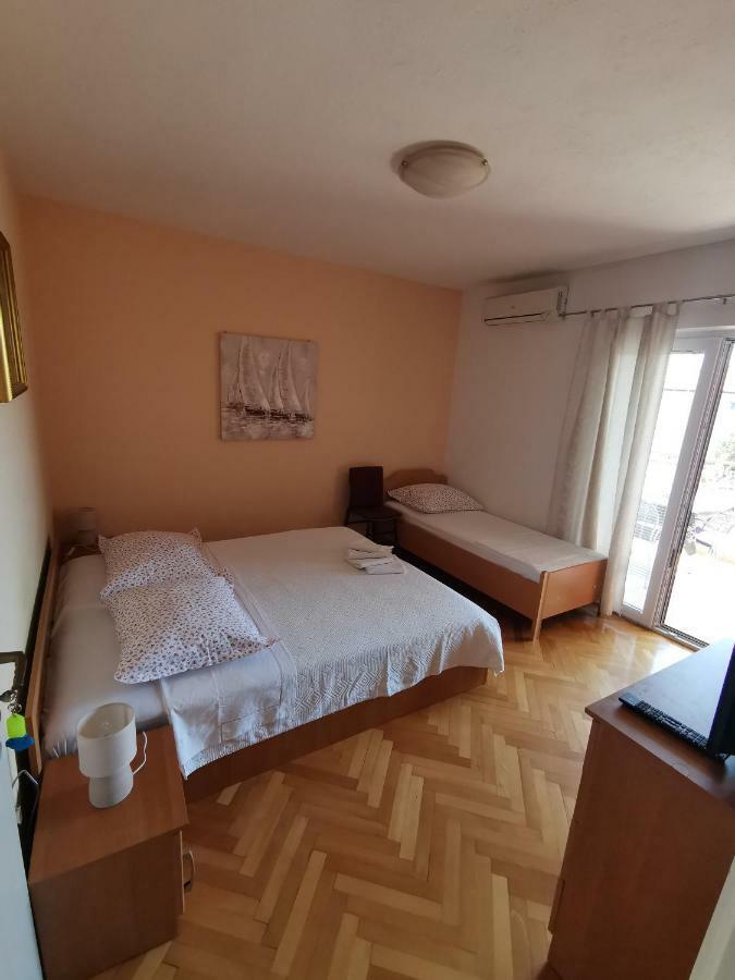 Apartments Moso Tučepi Esterno foto