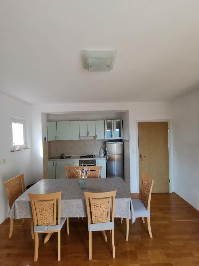 Apartments Moso Tučepi Esterno foto