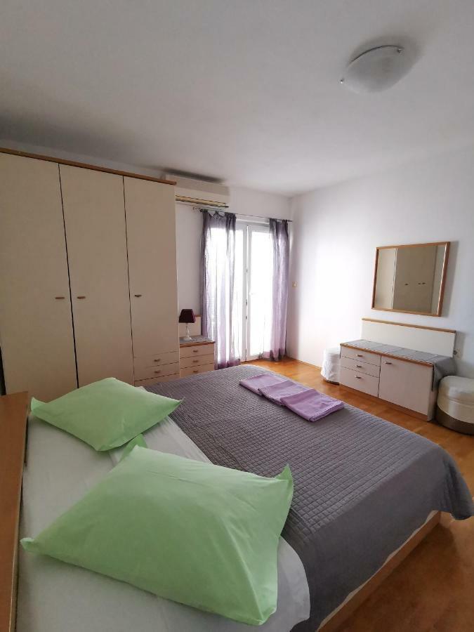 Apartments Moso Tučepi Esterno foto