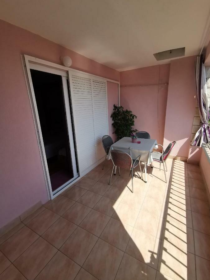 Apartments Moso Tučepi Esterno foto