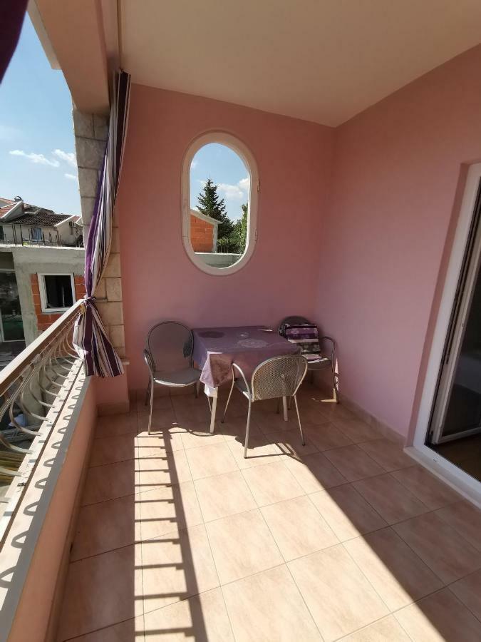 Apartments Moso Tučepi Esterno foto