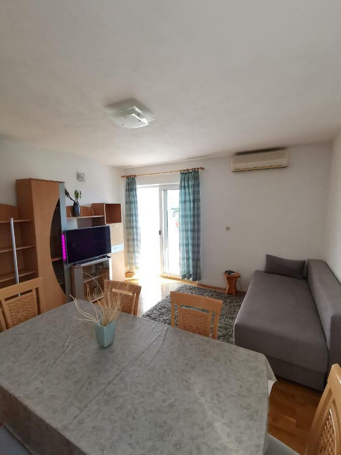 Apartments Moso Tučepi Esterno foto